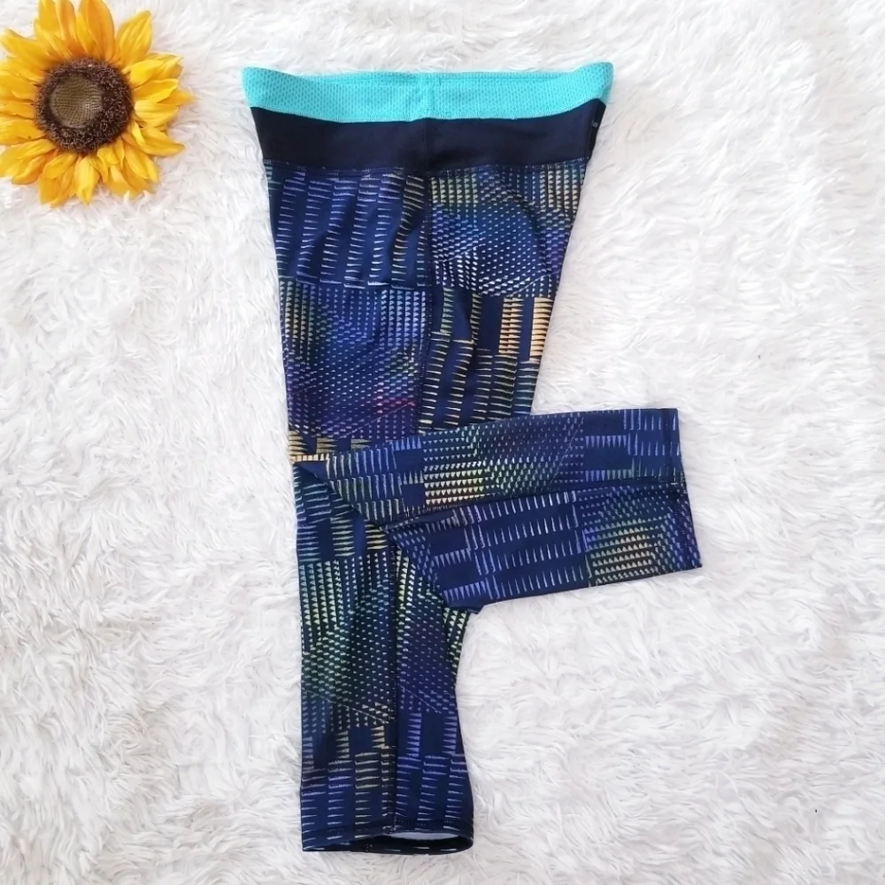 Patagonia Girls Centered Crop Tights Leggings Outdoors Large 12